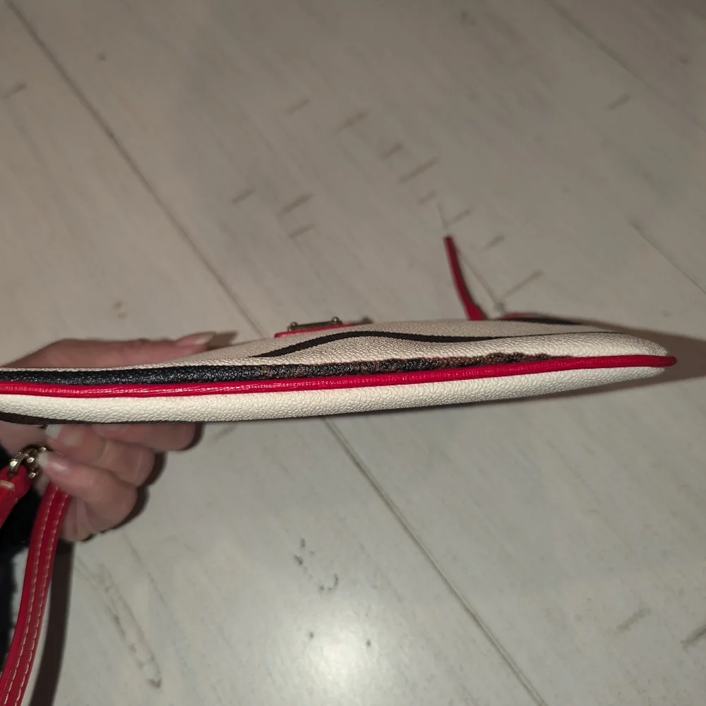 Dooney Bourke wristlet